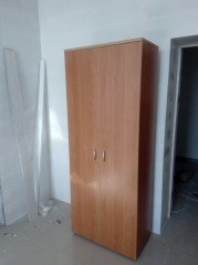 Офисный шкаф для верхней одежды